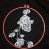 Hijab Motif Lukisan Mawar Putih
