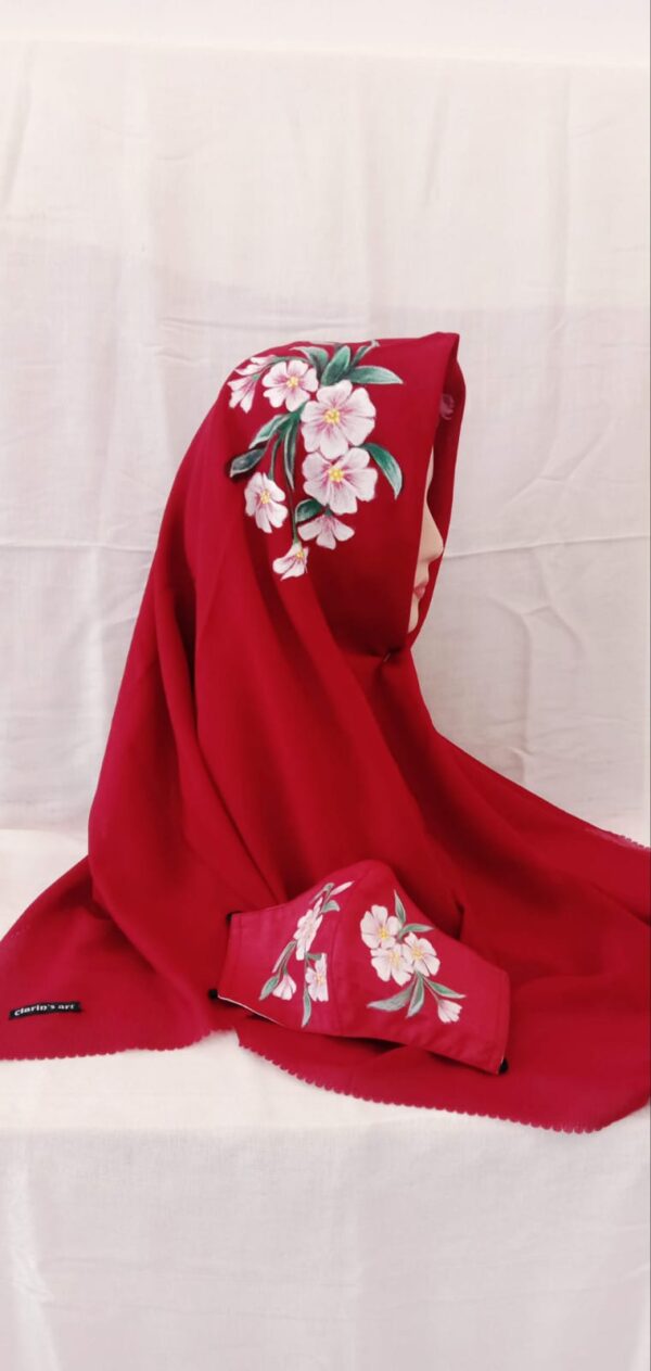 Hijab Motif Lukisan Bunga Sakura