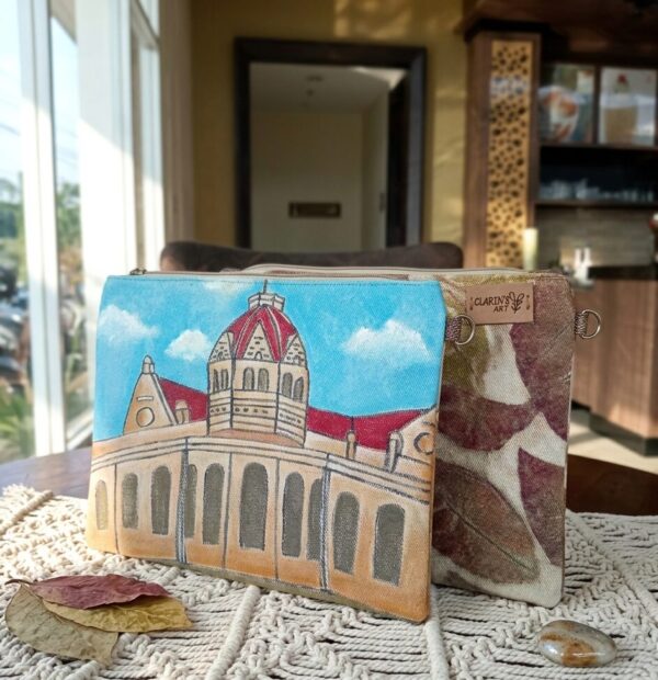 Sleeve Tablet Motif Lukisan Gedung Alun - Alun Surabaya