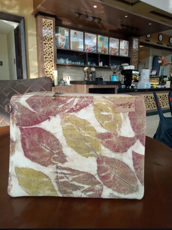 Sleeve Tablet Motif Lukisan Gedung Alun - Alun Surabaya